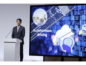 CEO Toyota Koji Sato saat konferensi pers di Tokyo pada 8 Mei 2024. Fotografer: Kiyoshi Ota/Bloomberg