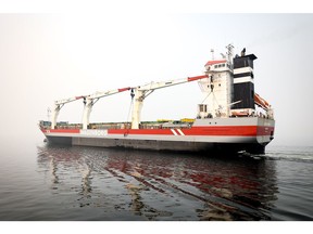 Kapal tiba di Pelabuhan Churchill untuk memuat mineral penting untuk diekspor ke pasar internasional