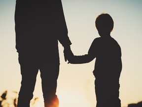 For parents who are separated or divorced and still have minor children living at home, the entitlement to the credit can be complex, as it will depend on whether child support is being paid and to whom.