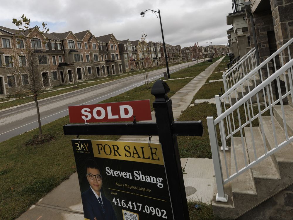 Bank of Canada rate cuts rescued housing market from âimplosion,â says CoStar economist