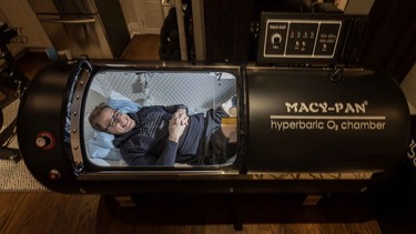 Marc Kielburger in a hyperbaric chamber