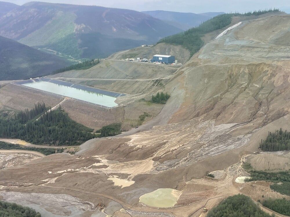 Situs tambang Eagle Gold Victoria Gold di utara Mayo, YT, ditampilkan dalam foto udara handout ini diambil 3 Juli 2024.