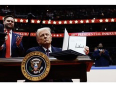 WASHINGTON, DC - JANUARY