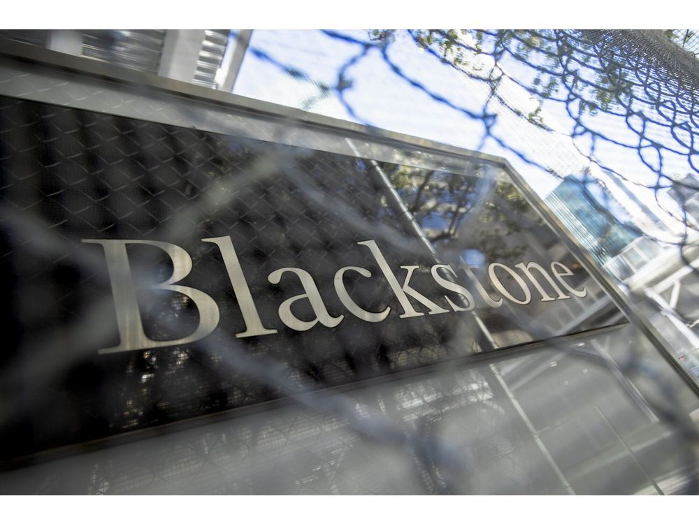 Pembeli di toko IKEA di Brooklyn Borough of New York, pada hari Rabu, 9 Oktober 2024. Fotografer: Michael Nagle/Bloomberg