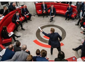 Gunvor and Vitol took large long positions in the LME's main aluminum contracts for February and March, respectively.