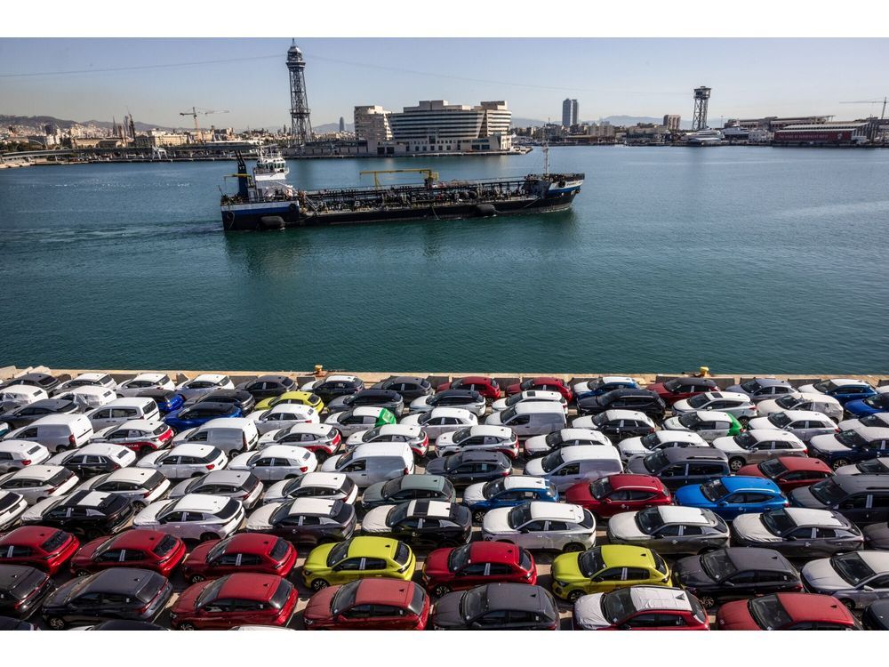 Trump Prepares Auto Tariff Announcement as Soon as Wednesday