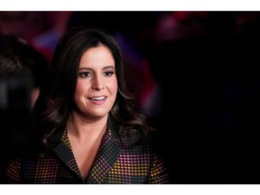 Menjaga Elise Stefanik di DPR akan mempertahankan suara Trump yang setia secara konsisten.