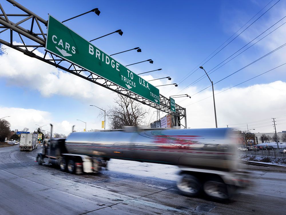 https://smartcdn.gprod.postmedia.digital/financialpost/wp-content/uploads/2025/06/border-0610-ph.jpg