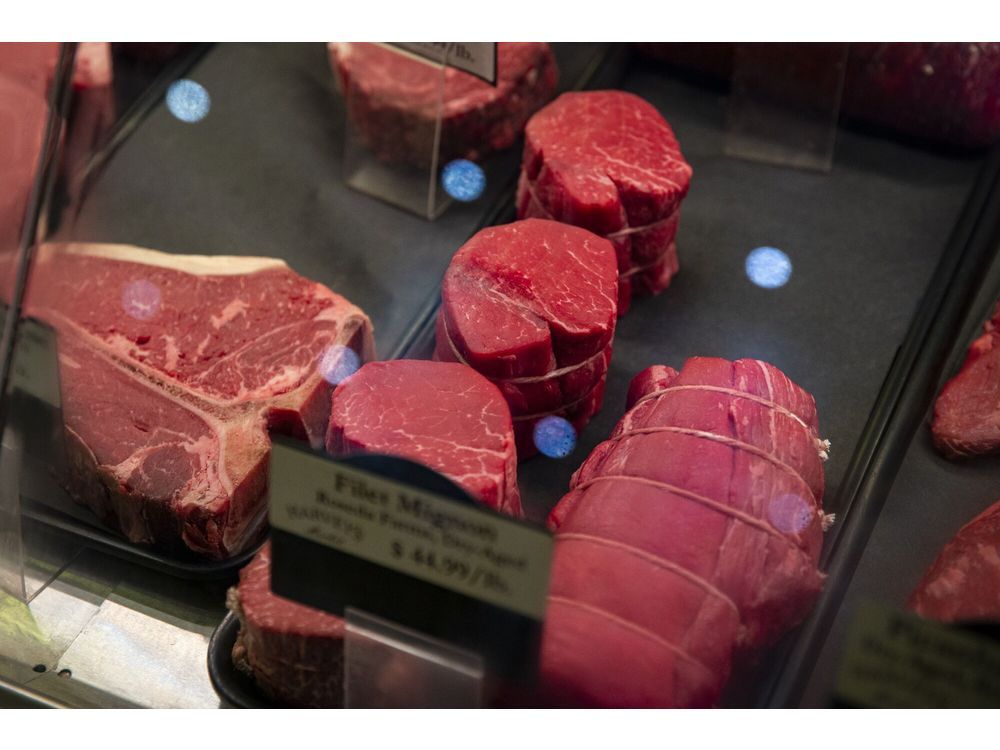 Trump Hails Australia’s Move to Ease US Beef Curbs in Trade Thaw
