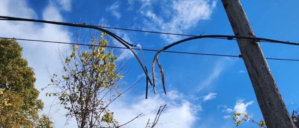   A photo of a damaged copper wire provided by Bell.