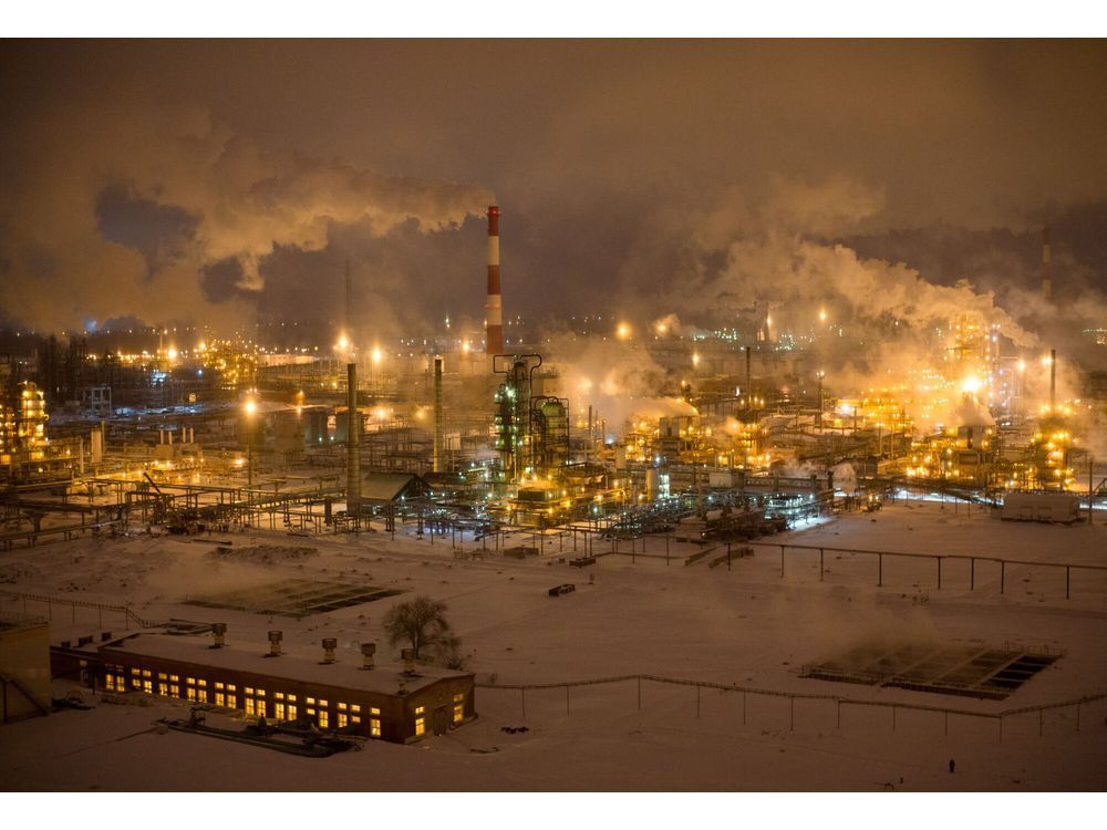 Image for article Ukraine Claims Drone Attacks on Two Russian Oil Refineries