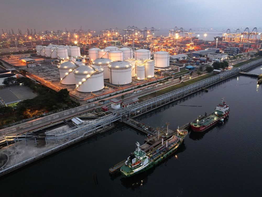 Indonesia’s ‘Gasoline Godfather’ Targeted in $18 Billion Graft Probe