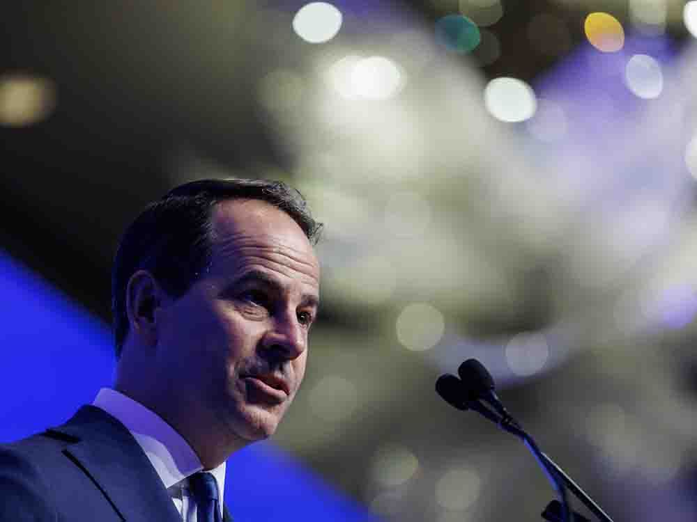 'Uncertainty meter has gone down': Bank execs hope for economic 'green shoots' after earnings top expectations