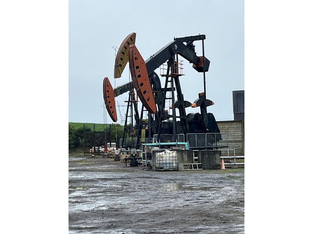 Monumental Energy Provides Update on Copper Moki Wells and Investment in New Zealand Energy Corp.
