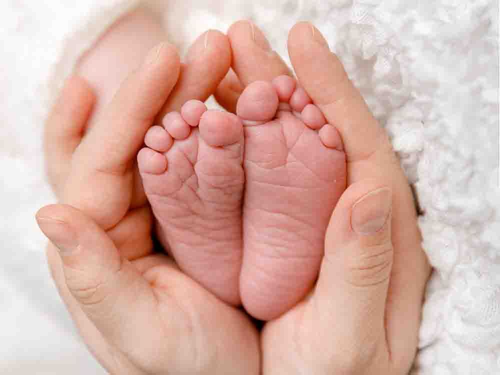 https://smartcdn.gprod.postmedia.digital/financialpost/wp-content/uploads/2025/08/canadian-parents-gs0814.jpg
