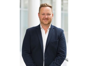 Max J Heinzle today celebrated the launch of 21X, the world's first exchange to enable smart contract-based matching and settlement, establishing a new global benchmark for capital markets