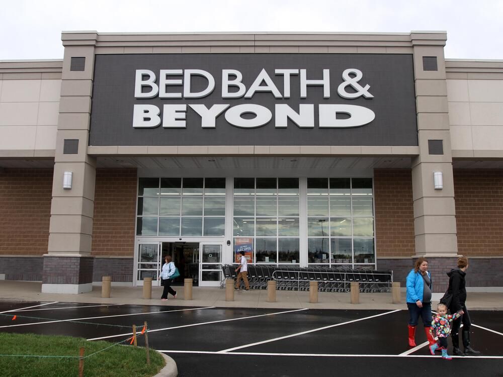 https://smartcdn.gprod.postmedia.digital/financialpost/wp-content/uploads/2025/10/1002-mg-bed-bath.jpg