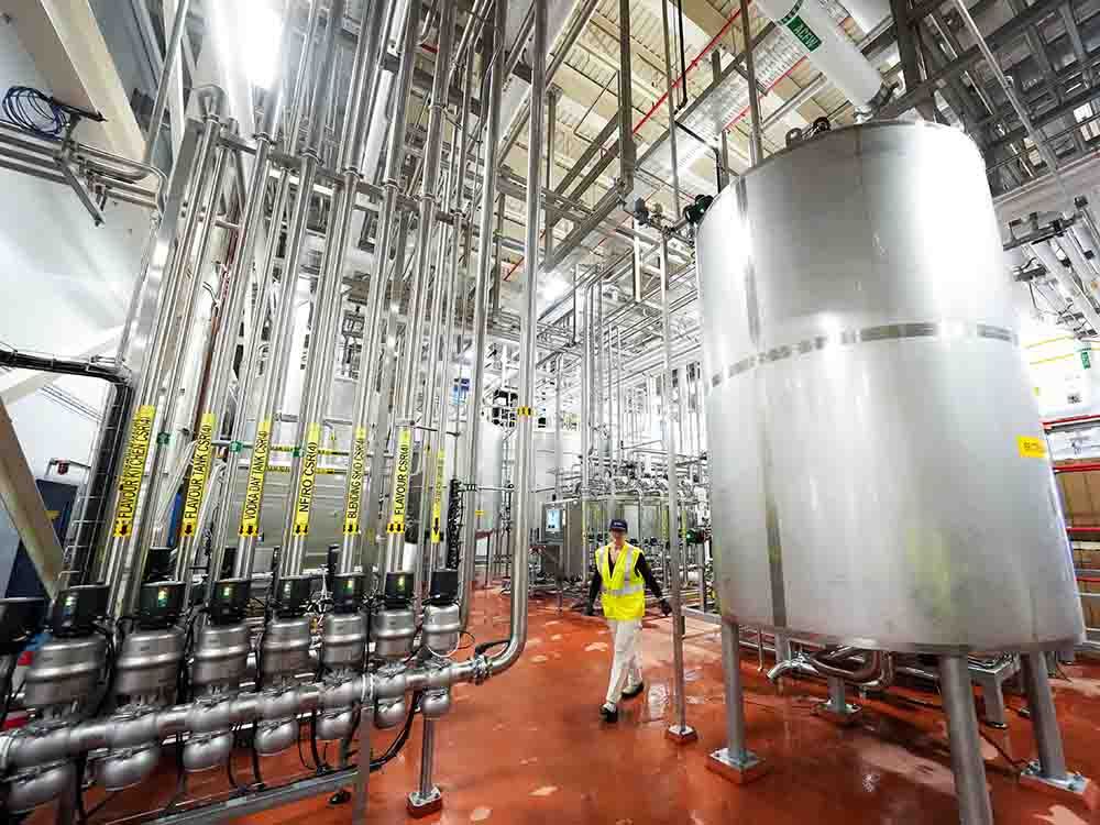 Molson Coors layoffs to include Canadian workers, but job cuts 'not driven by tariffs'