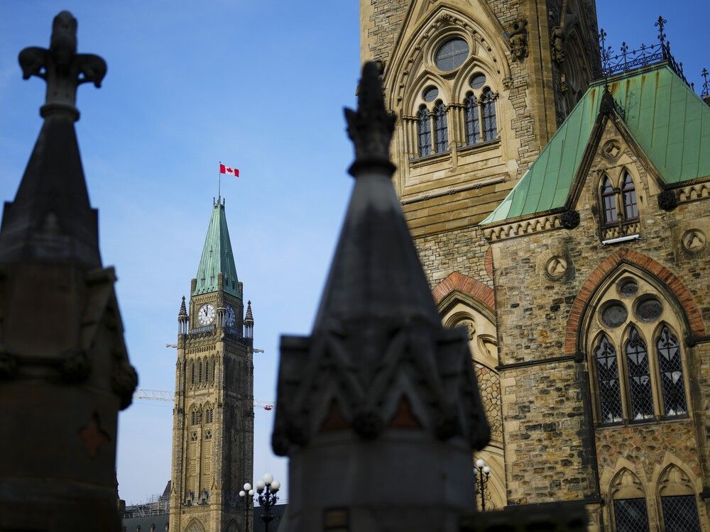 Image for article William Watson Rightsizing is great but what keeps Ottawa from wrongsizing again?