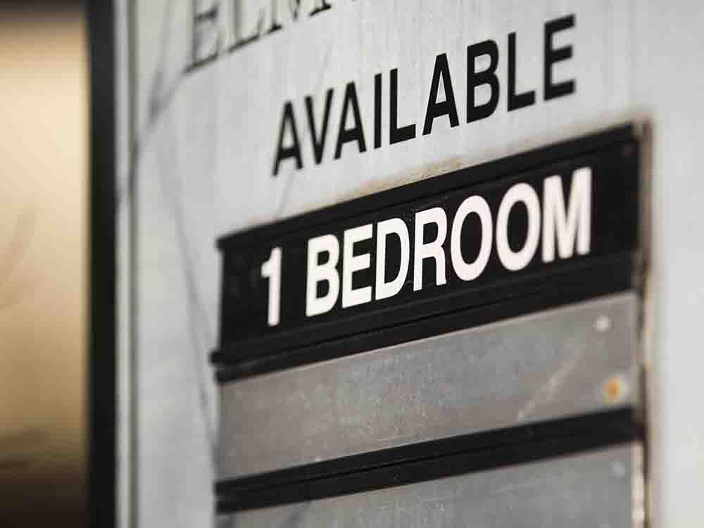 Image for article Competition Bureau halts algorithmic rent pricing probe but remains concerned