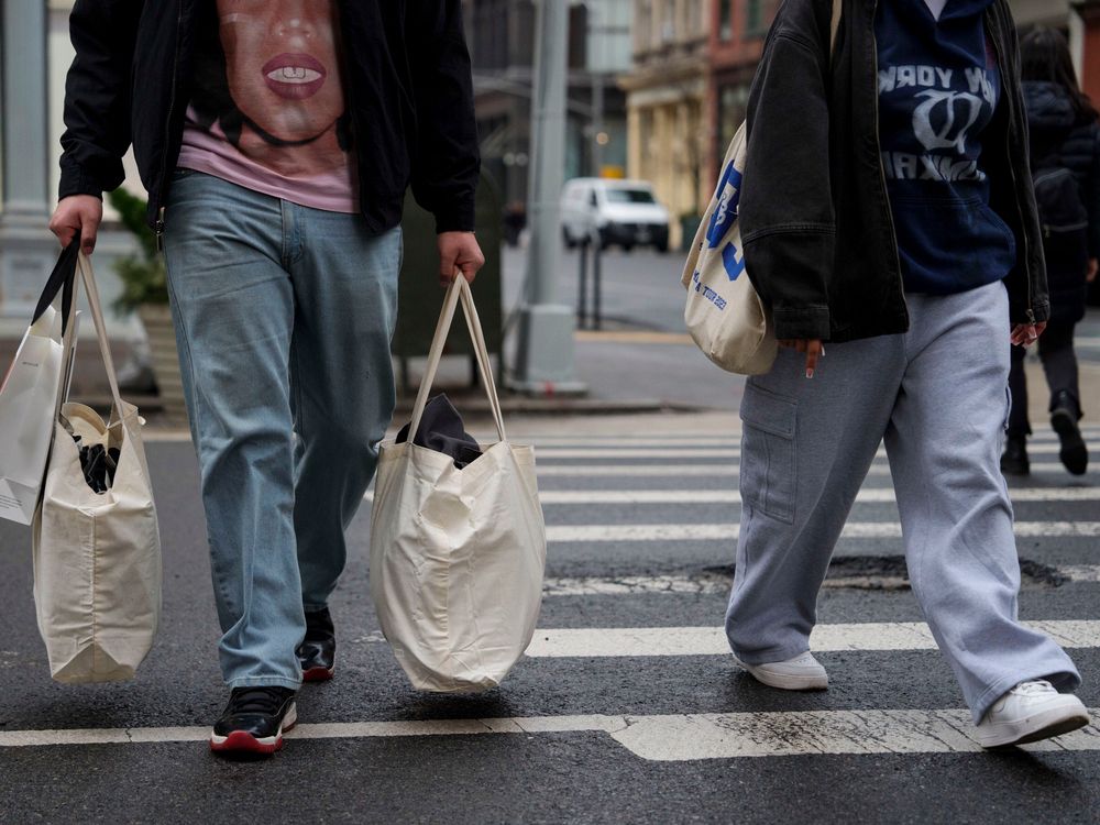 Image for article The pain underlying U.S. GDP numbers goes beyond potential stock market effects