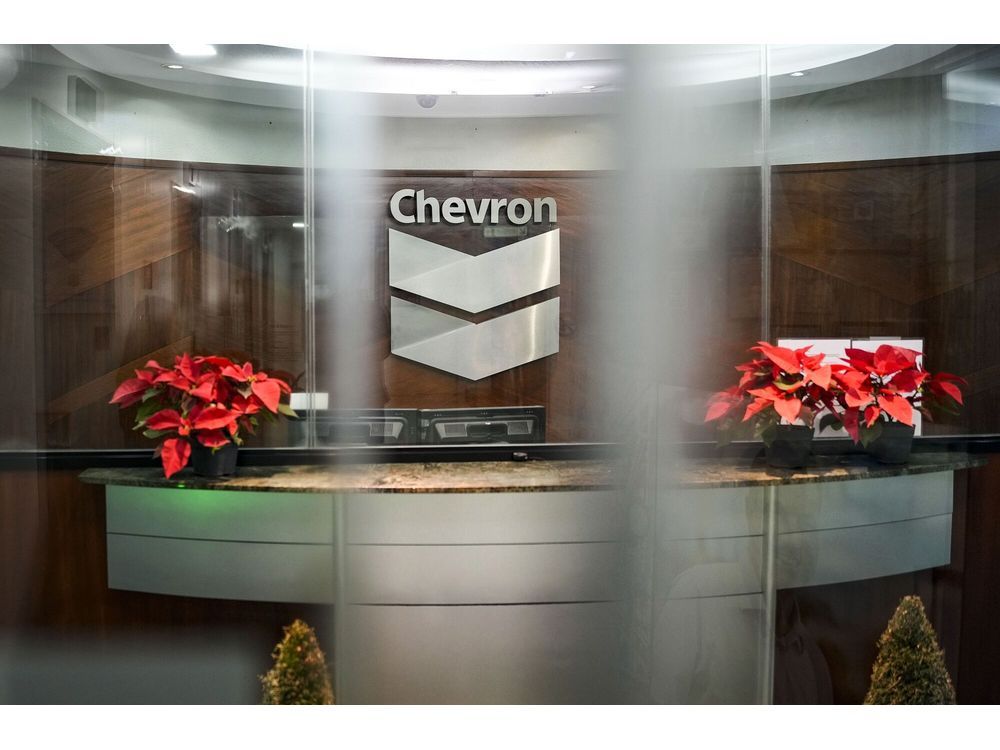 Chevron Steers Risky Path to Oil’s Biggest Prize in Venezuela