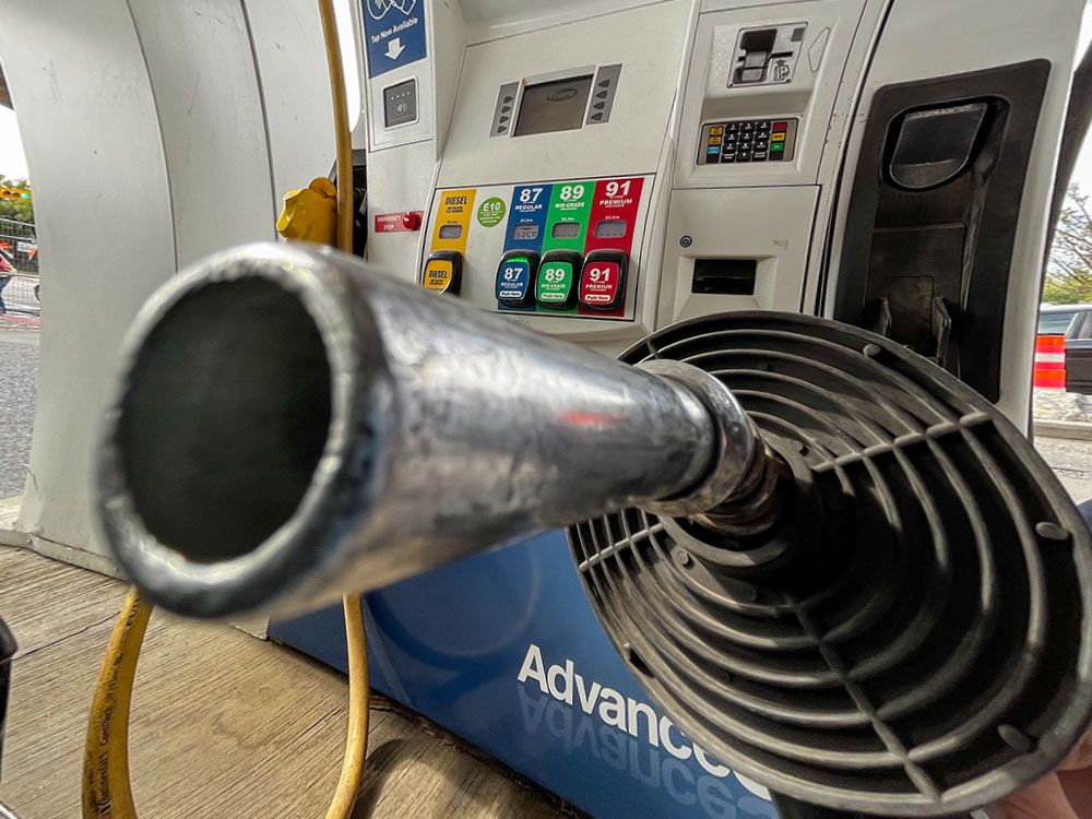 Canada's oilpatch aims to hold spending steady as global producers brace for tough year