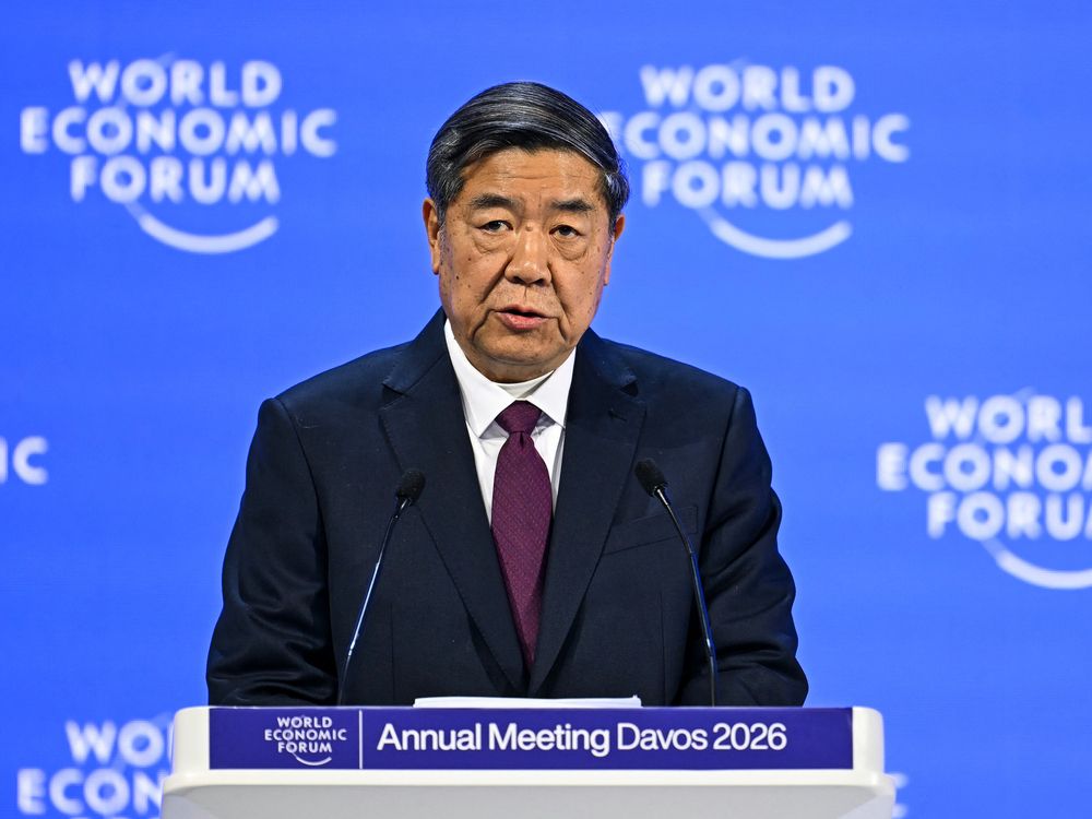 China Vice Premier meets Dimon, Cook, Dalio, other CEOs in Davos