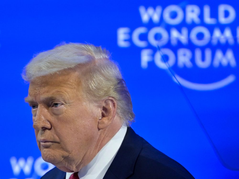 EU freezes U.S. trade deal approval over Greenland threats