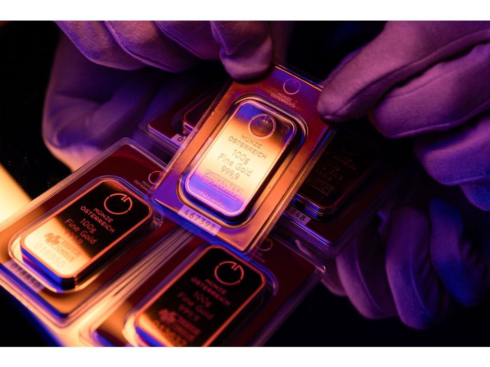 A 100 gram gold bar at Conclude Zrt bullion dealer arranged in Budapest, Hungary, on Thursday, Jan. 22, 2026. Gold closed in on $5,000 an ounce, with geopolitical risks and renewed threats to the Federal Reserve's independence supporting a record-breaking rally.