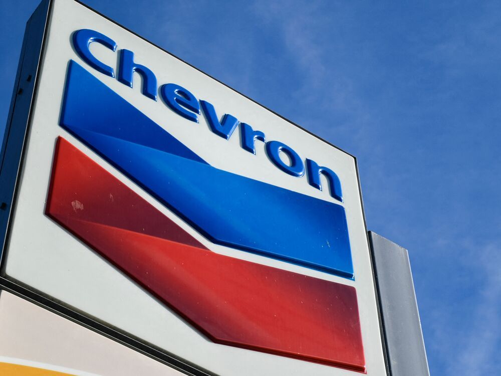 As Trump remakes the global oil market, Exxon and Chevron want in