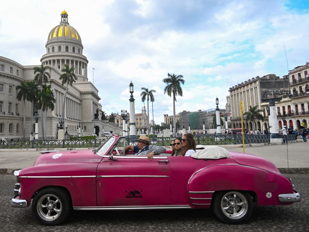 As Cuba fuel crisis deepens, Canadians on the ground remain in vacation mode