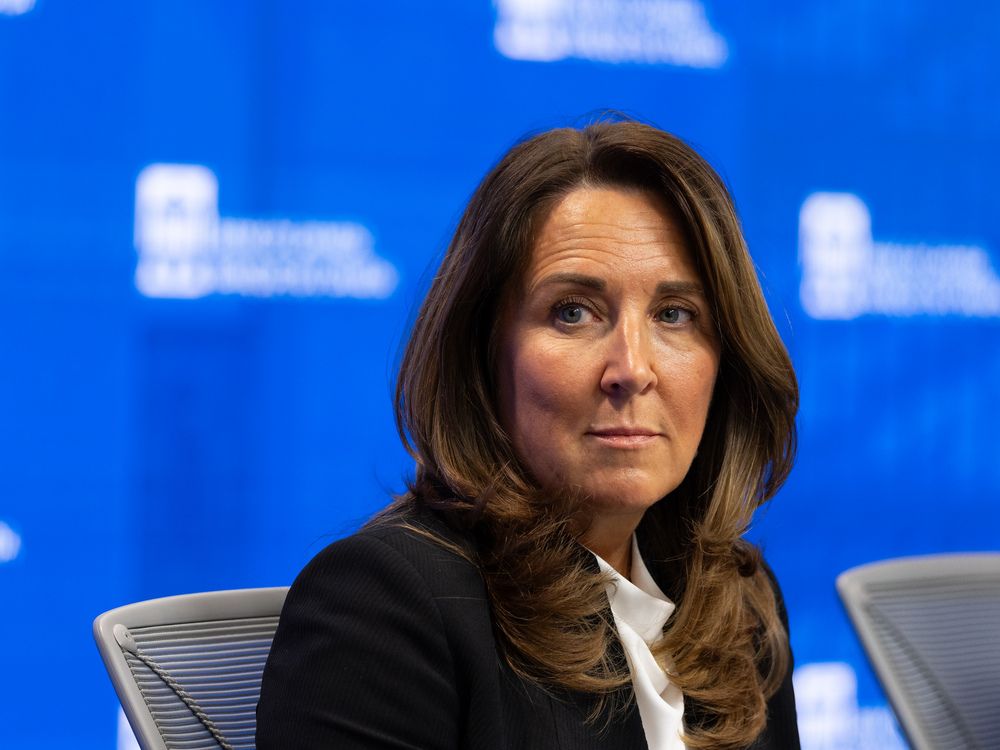 Can AI help Canada's productivity crisis, or lead to inflation? BOC’s Carolyn Rogers weighs in