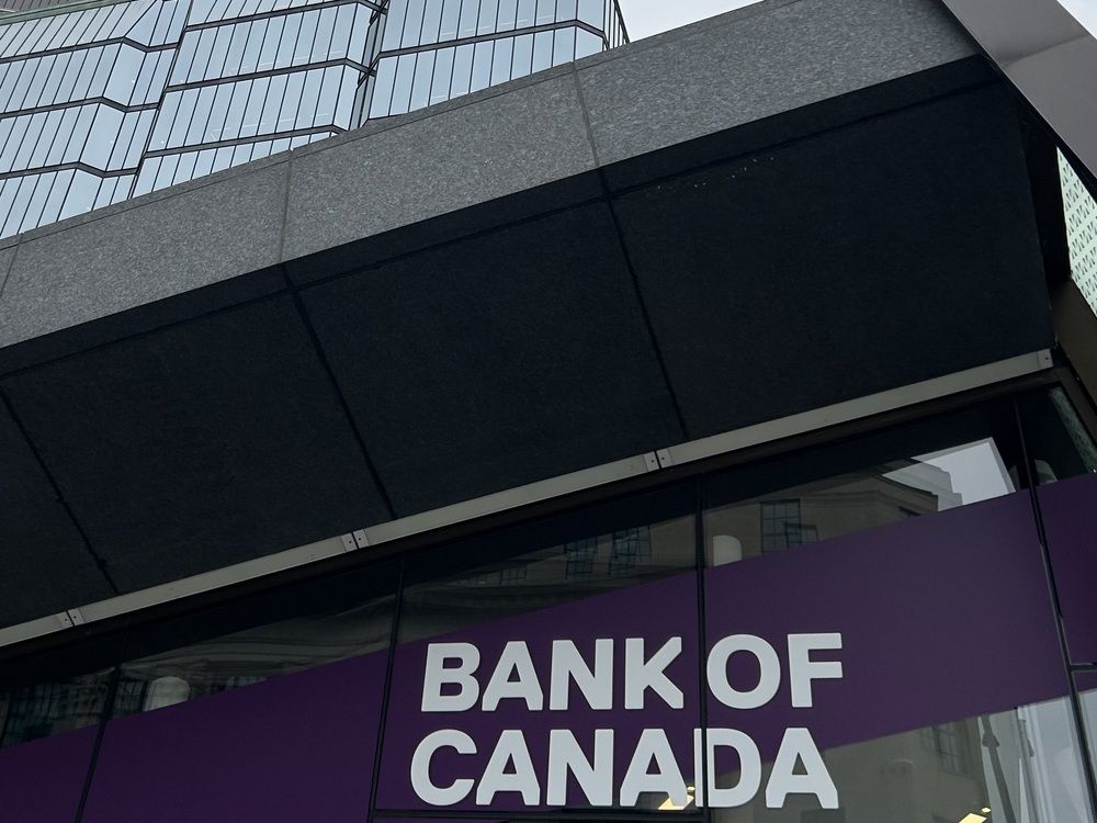 Bank of Canada orders tip manager XTM to stop as payments go missing