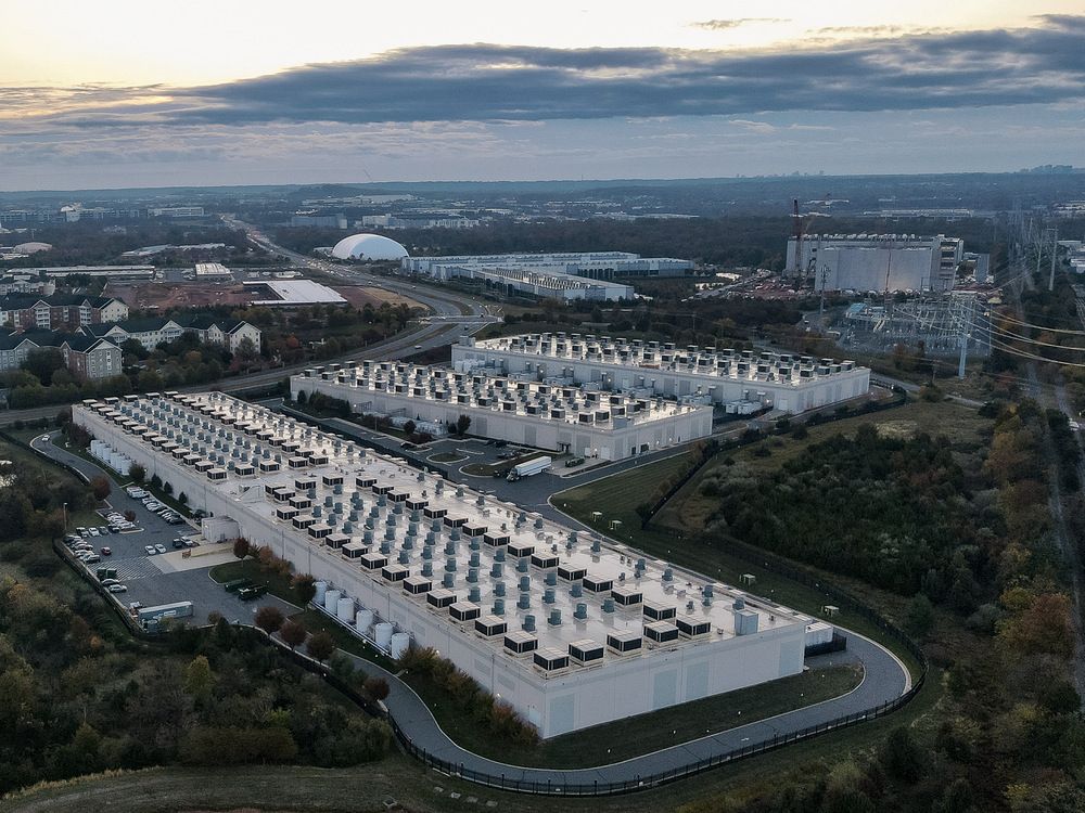 U.S. data centre construction fell amid permit and power delays