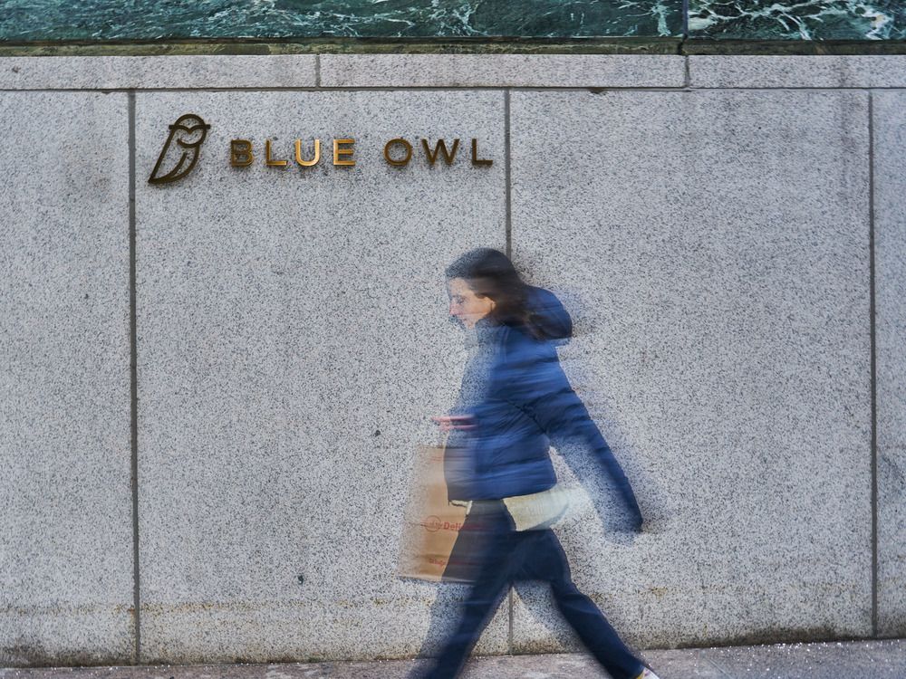 Blue Owl signage outside the Seagram Building at 375 Park Avenue in the Midtown East neighborhood of New York, U.S., on Jan. 20, 2026.