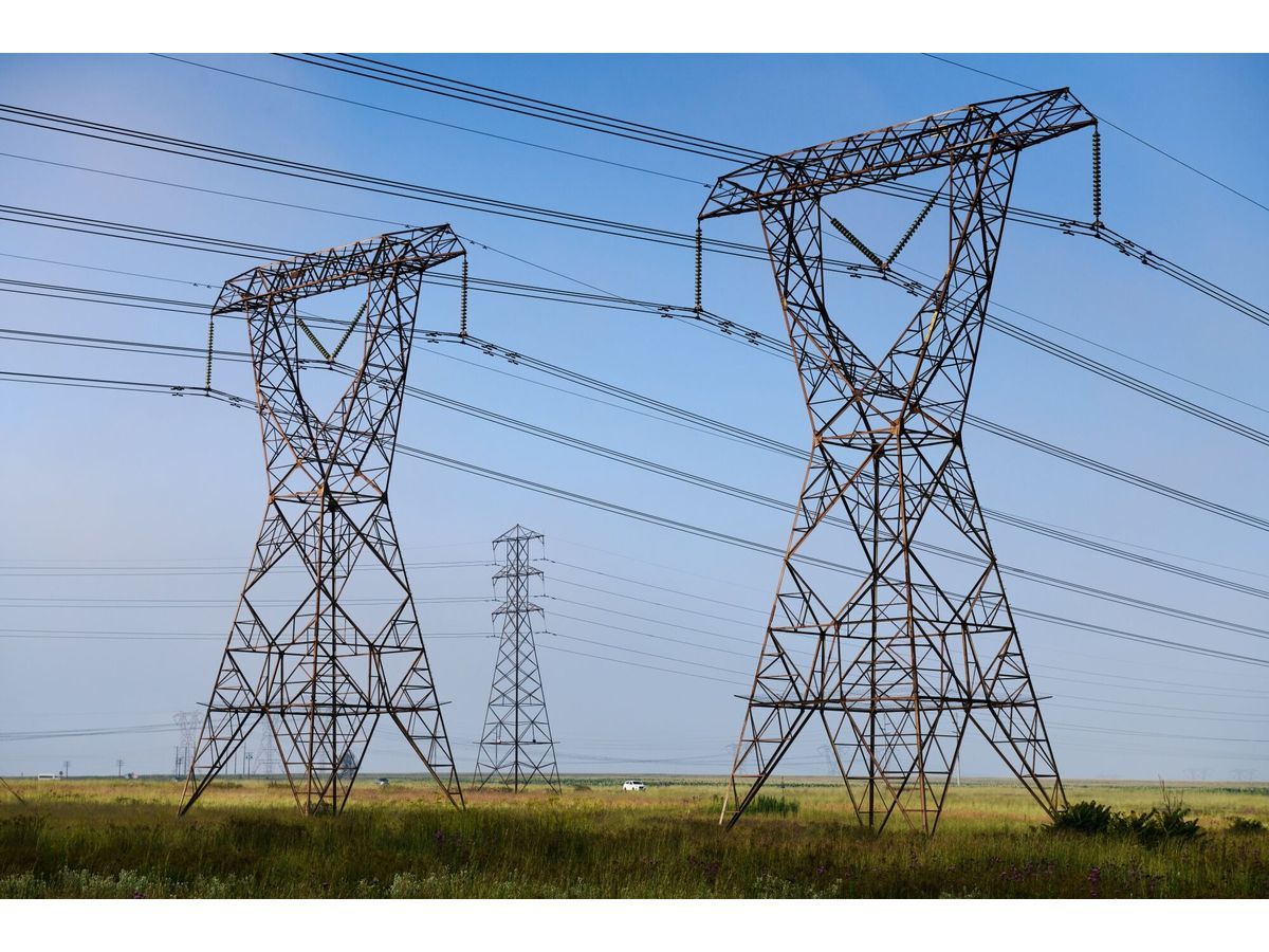 South Africa's plan to roll out a 14,000-kilometer expansion of its national power grid will cost about 440 billion rand.