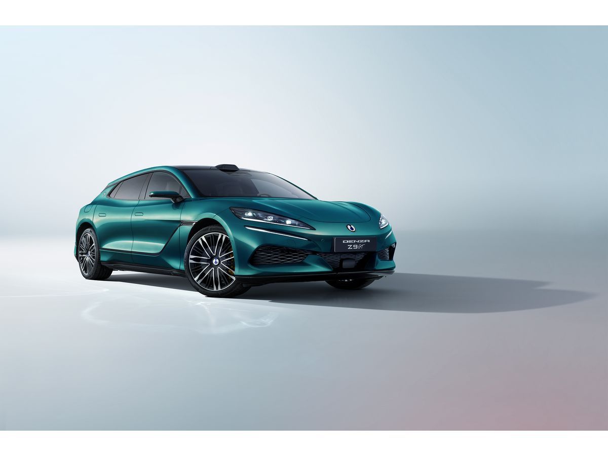 DENZA Z9GT
