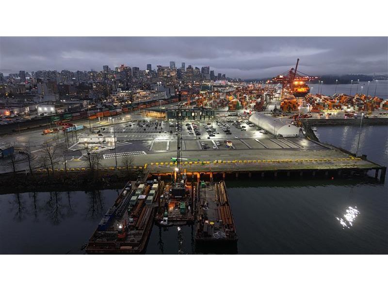 DP World celebrates 20 years in Canada, marking more than CAD $1.7 billion invested since 2006 to build, expand, and modernize critical supply chain infrastructure, supporting 100,000 jobs nationwide.