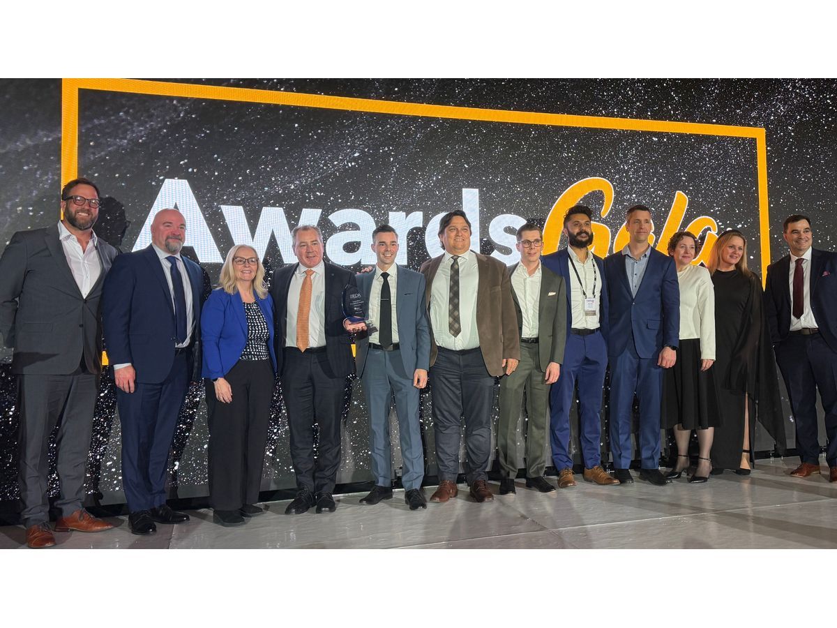 Milton Hydro Celebrates EDA Innovation Excellence Award