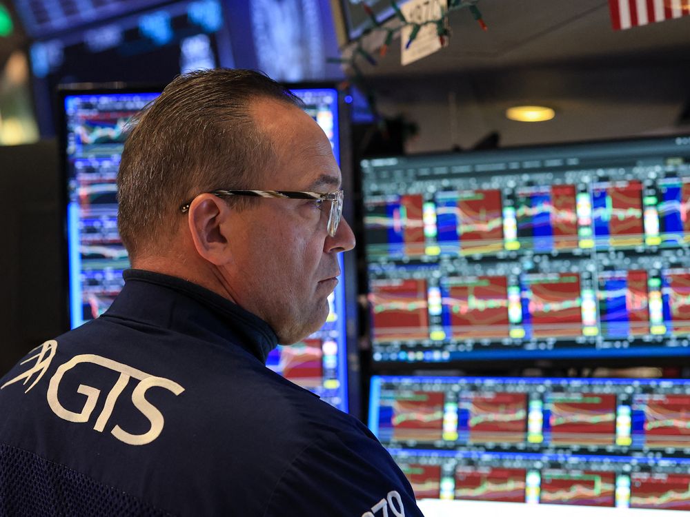 U.S. stocks decline amid fading U.S.-Iran peace talk prospects