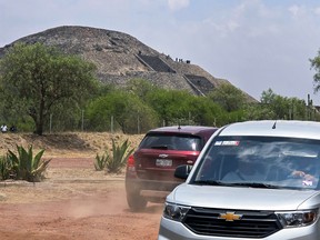 Police officers work on the Pyramid of the Moon at the Teotihuacan archaeological zone following a shooting in Teotihuacan, State of Mexico, on April 20, 2026. A Canadian woman was shot dead on April 20 at the Teotihuacan pyramids archaeological zone in central Mexico by a man who later killed himself, authorities said.