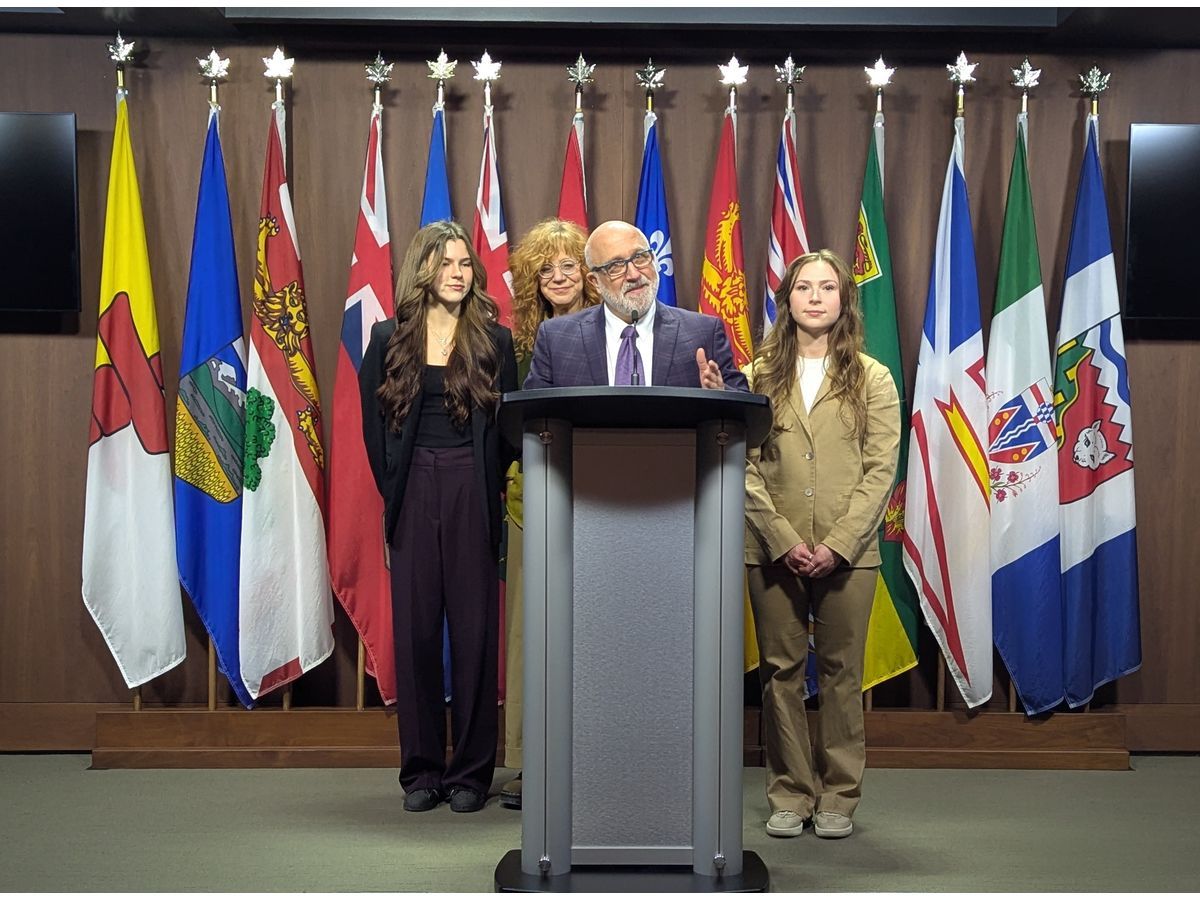 University of Ottawa occupational therapy students from Ottawa University and representatives from the Canadian Association of Occupational Therapy call on the federal government to add occupational therapy to the Canadian Student Loan Forgiveness program.
