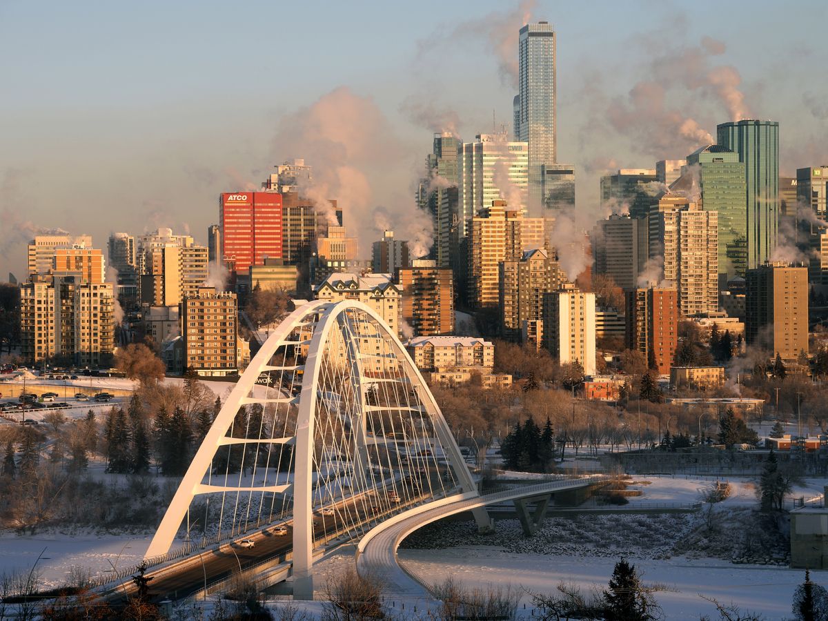 What Alberta's proposal to end daylight savings could mean for small businesses