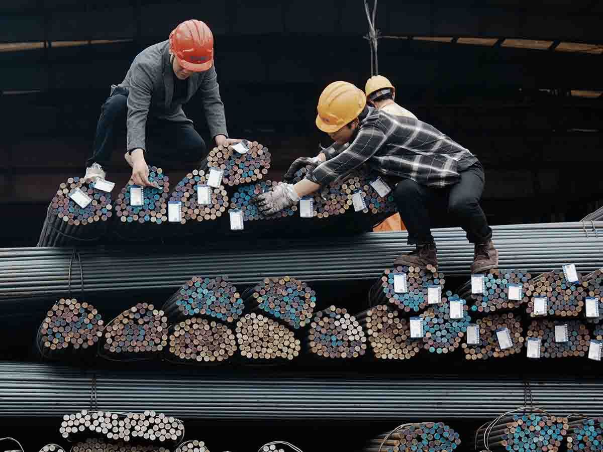 U.S. set to roll out tiered tariffs on steel, aluminum imports