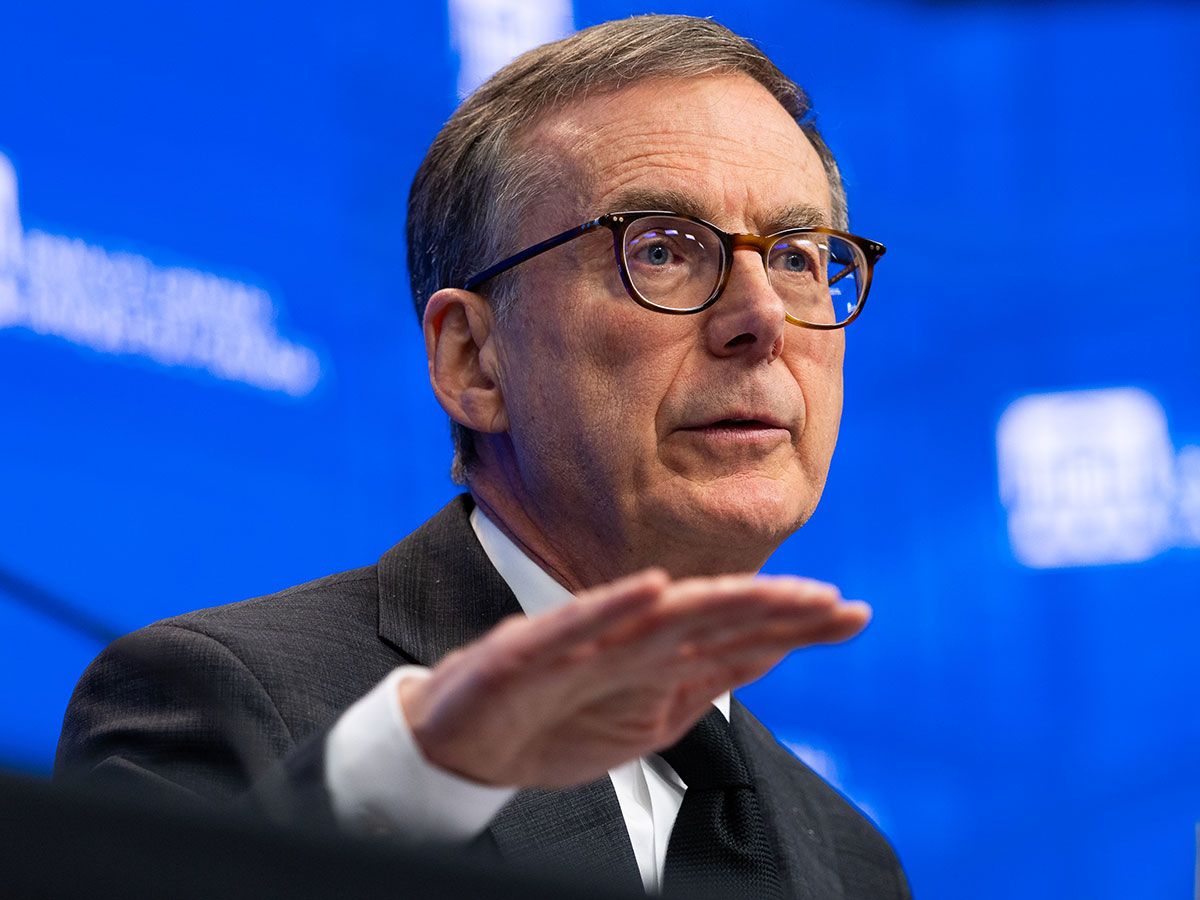 Bank of Canada says Iran war is pushing up inflation expectations