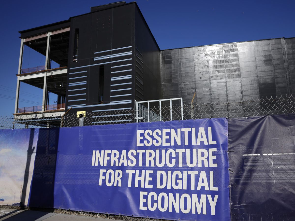 https://smartcdn.gprod.postmedia.digital/financialpost/wp-content/uploads/2026/05/0505-mg-construction-2.jpg