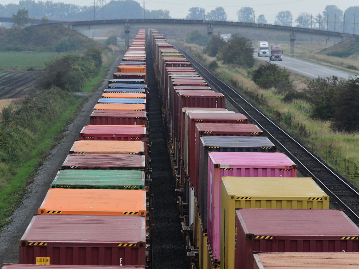 Opinion: Capacity, not market power, is grain transport’s big problem