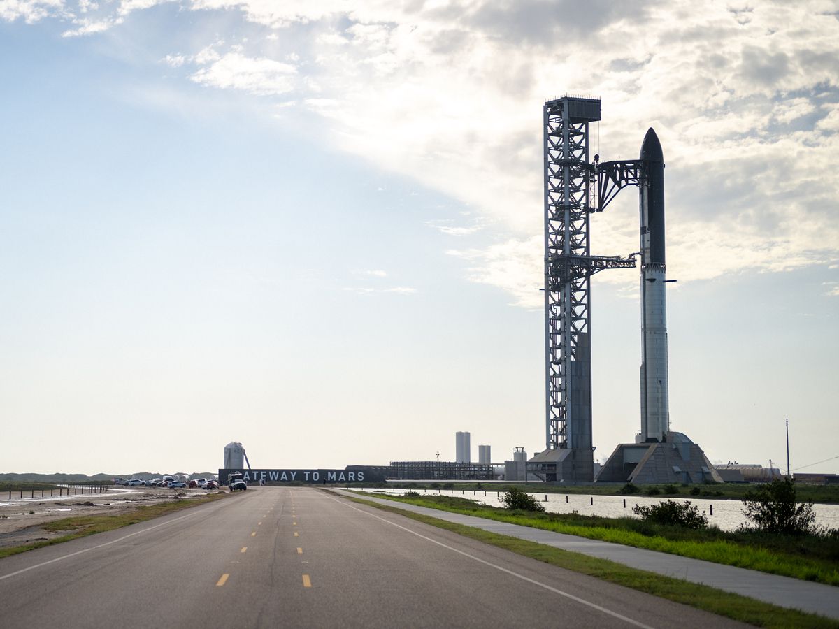 https://smartcdn.gprod.postmedia.digital/financialpost/wp-content/uploads/2026/05/0527-mg-rocket.jpg