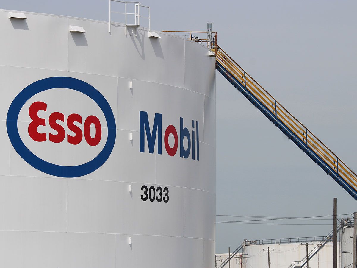 A tank at Imperial's oil refinery in Sarnia, Ont.